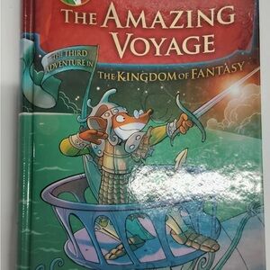 The Amazing Voyage (Kingdom of Fantasy) - Green & Red Hardcover